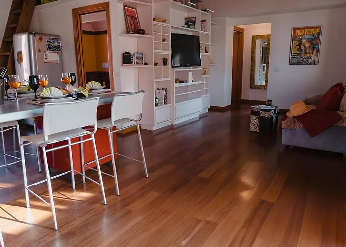 Giaria House
