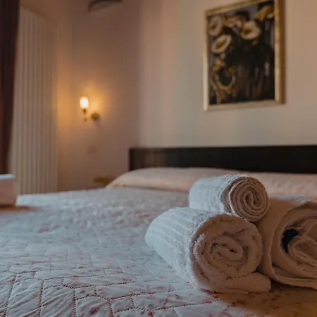 Giaria House Apartamento